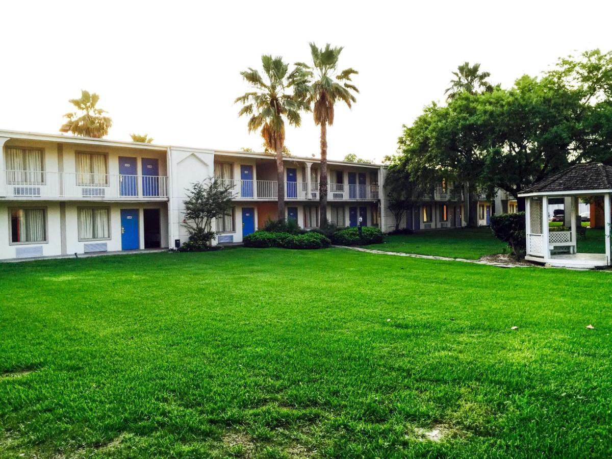 6-houston, Tx - East Hotel Houston
